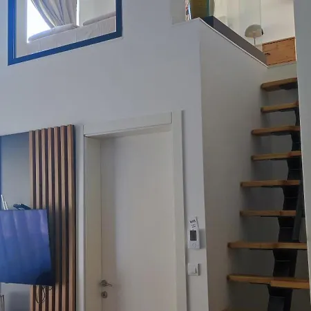 Aspectus Apartment *